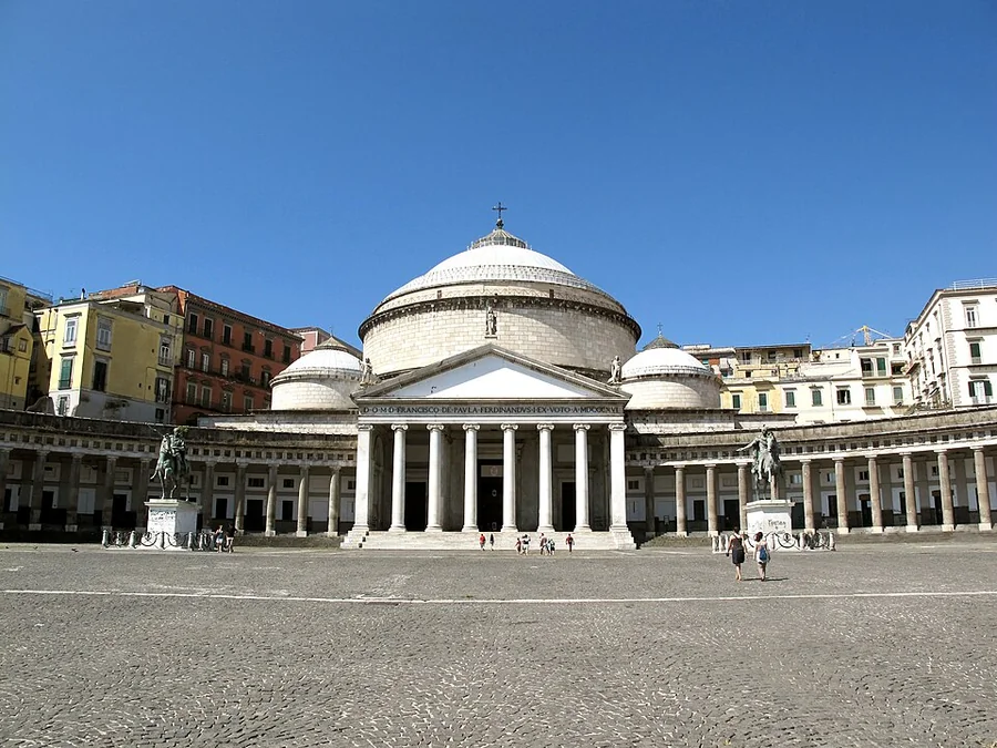 Naples, photographed for Wikimedia Commons