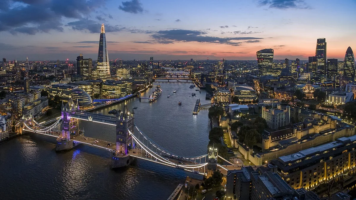 London, photographed for Wikimedia Commons