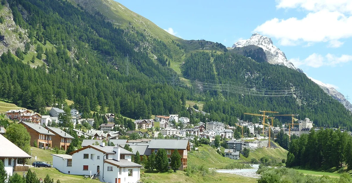 Pontresina, photographed for Wikimedia Commons