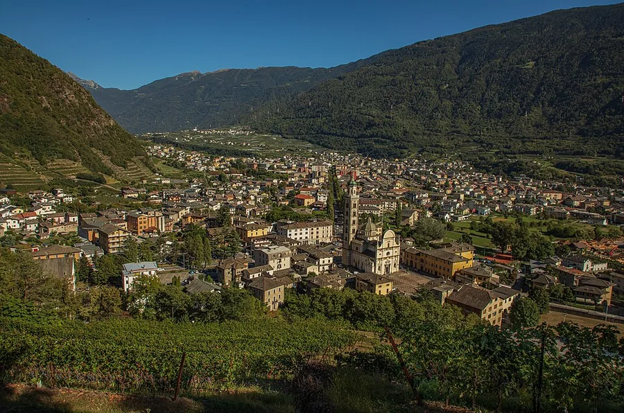 Tirano, photographed for Wikimedia Commons